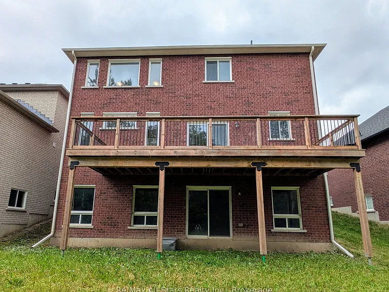 76 Alcorn Dr — Photo 2