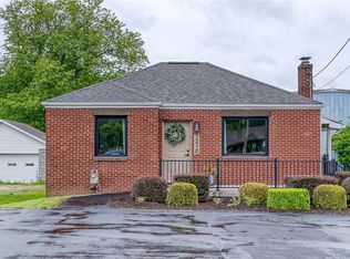 2425 W Pike St, Houston, PA 15342