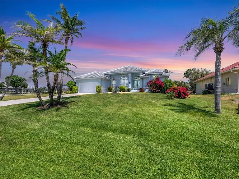 11 Amberjack Ln — Photo 1