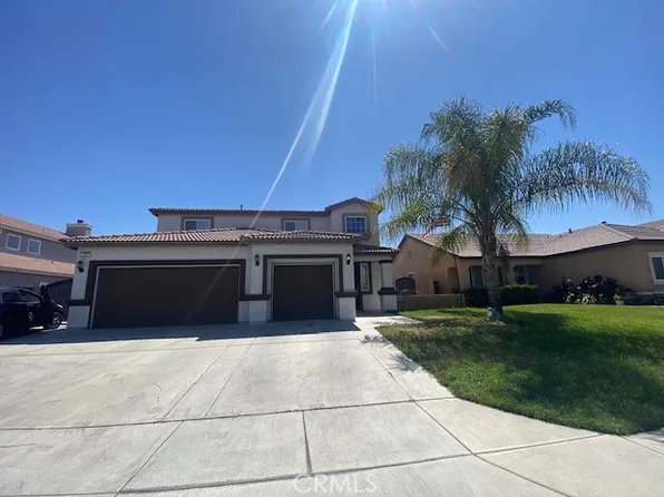 741 Sweet Clover Loop, San Jacinto, CA 92582