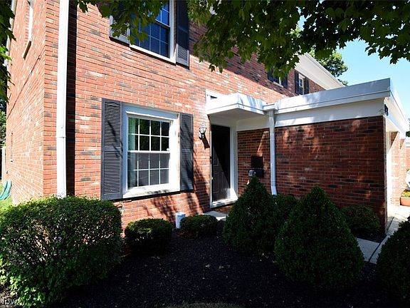 2nd image of 133 Chatham Way #C133