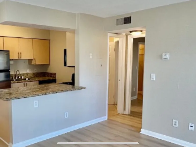 2155 Highpointe Dr #108 — Photo 16