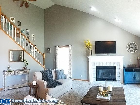 5th image of 2720 Laredo Dr