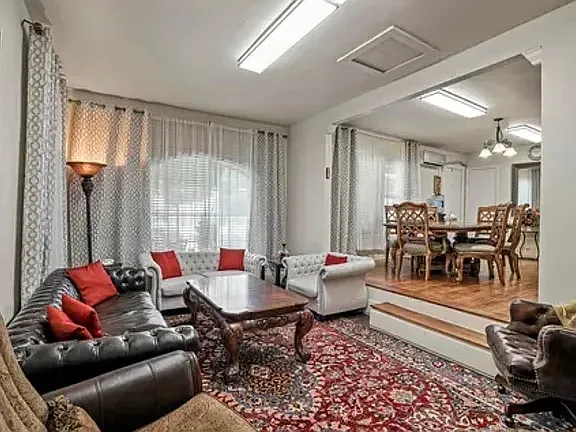 3 bed, 1483 sqft, $1,880 — Photo 2