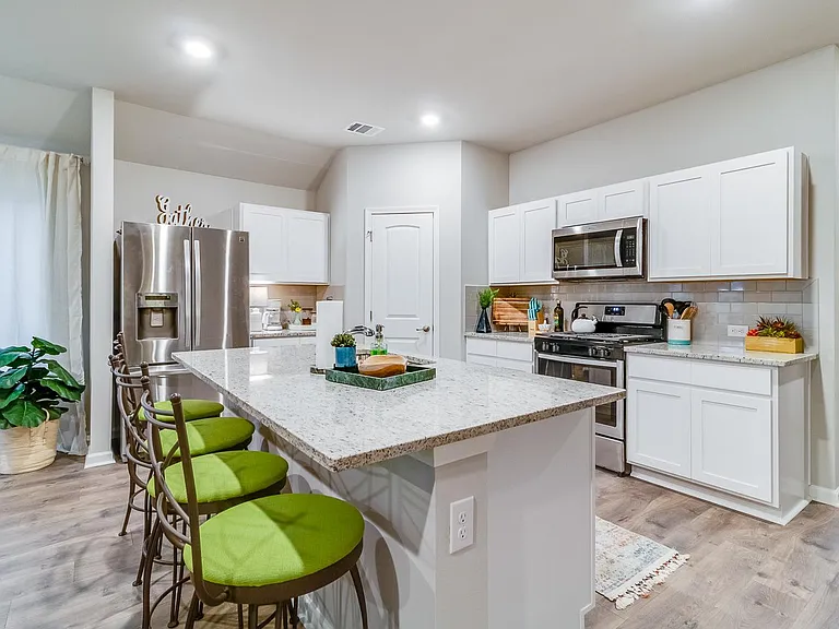 109 Red Pine Dr — Photo 15