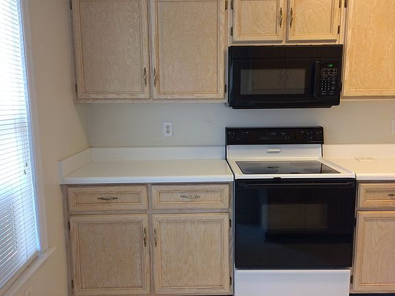 2nd image of 109 Pellet Dr