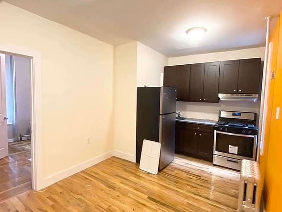 2nd image of 41 E 31st St #1BB
