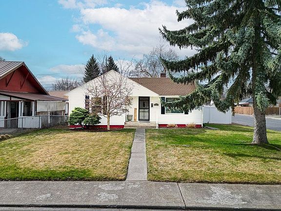 2nd image of 2429 W Crown Ave