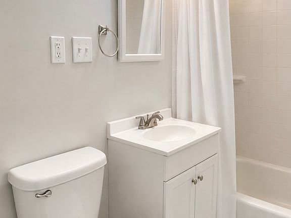 5th image of 5 Turnpike Rd APT 132