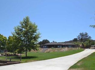 465 S Grade Rd, Alpine, CA 91901