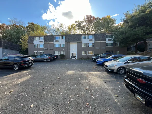 4722 Castlebar St NW, Canton, OH