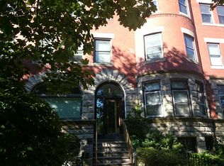 1 Clinton Path, Brookline, MA 02445