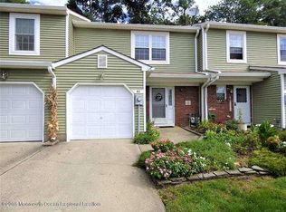 40 Birch Ln, Eatontown, NJ 07724