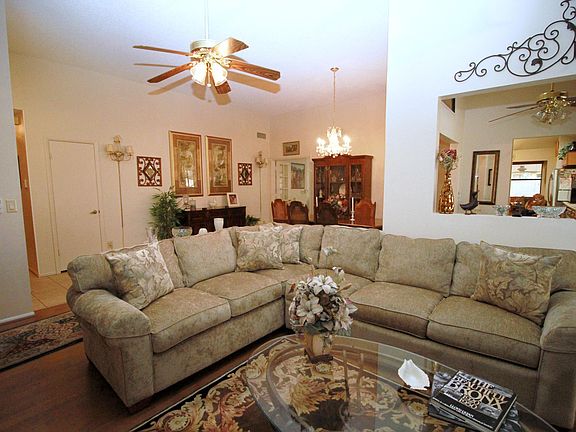 3rd image of 18662 N 72nd Dr