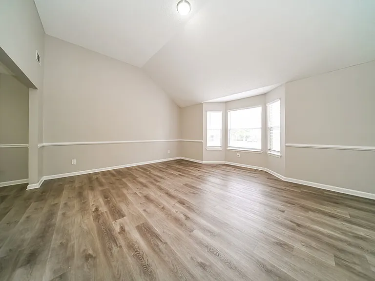 4710 Idlewood Gate — Photo 4