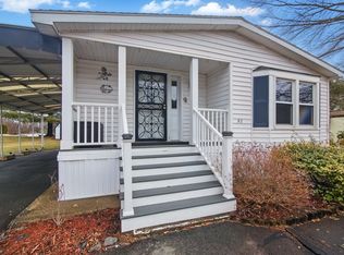 82 Clayton Dr, West Springfield, MA 01089