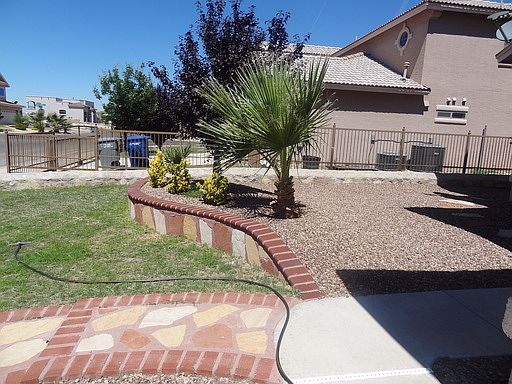 4th image of 12705 Tierra Zulema Ct