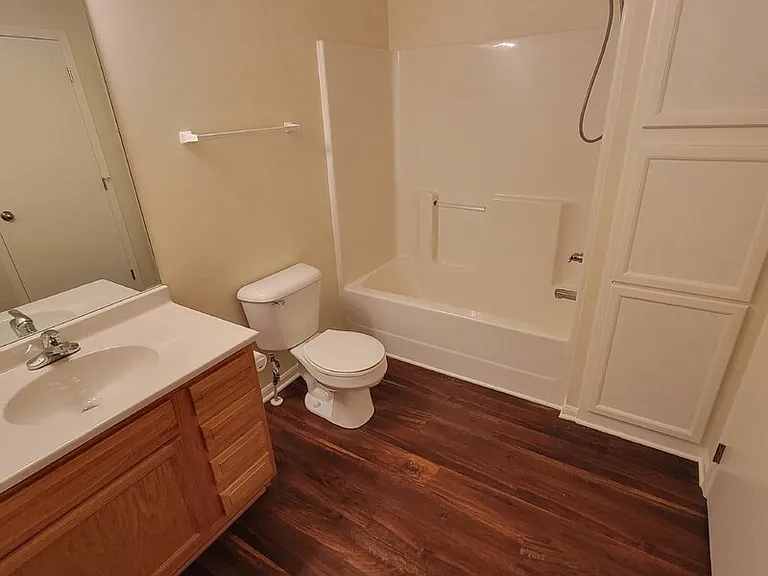 4808 NE Michael Dr — Photo 15