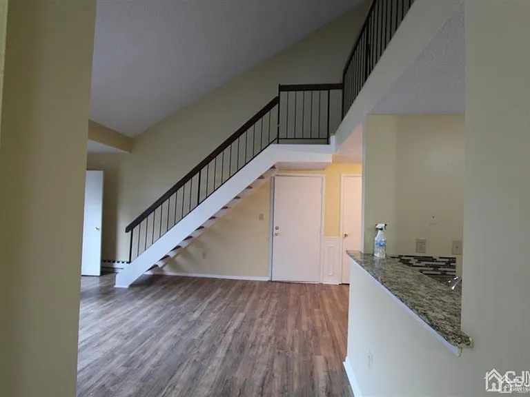 1618 Aspen Dr — Photo 6