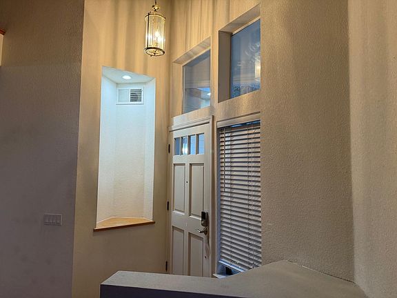 5th image of 5417 Ridgewood Dr