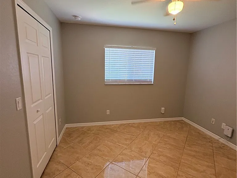 4313 SW 19th Ave — Photo 9