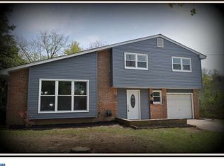 990 E Evesham Rd, Magnolia, NJ 08049