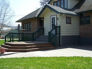 3rd image of 404 W Main Ave