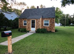 510 Chippewa St, Elk Rapids, MI 49629