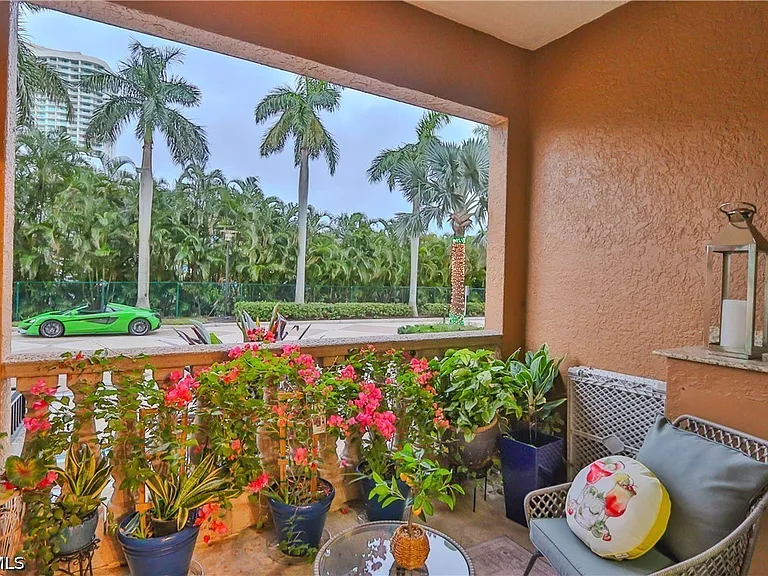 2825 Palm Beach Blvd #116 — Photo 12