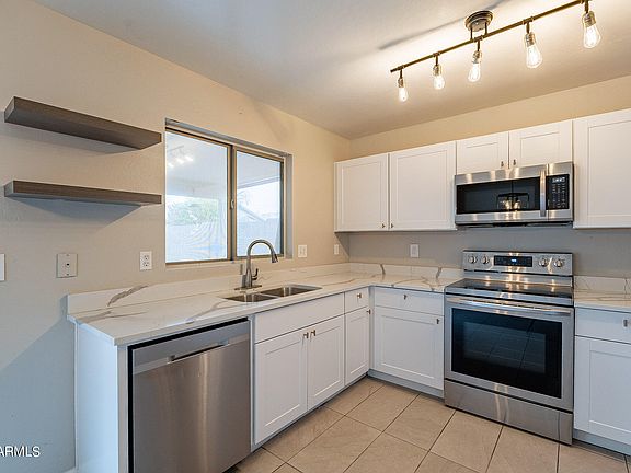 5th image of 14966 W PORT AU PRINCE Lane