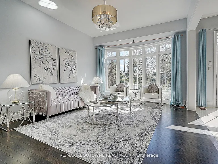 16 Gracedale Dr — Photo 13