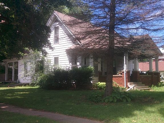 3rd image of 151 E Lafayette St