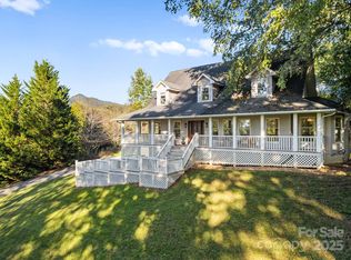 110 Stonecrest Dr, Asheville, NC 28803