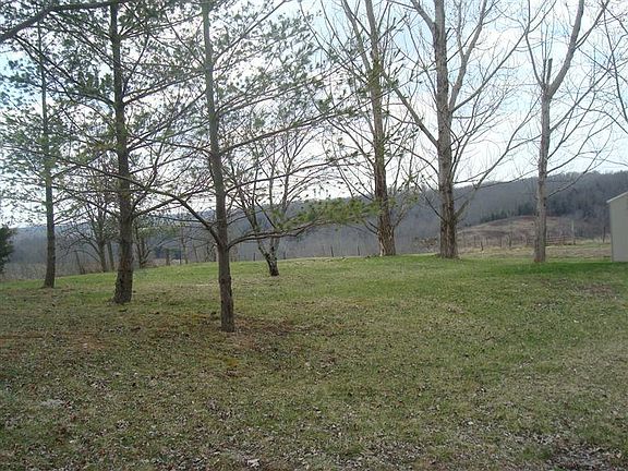 4th image of 2089 Knoxville Gardnersville Rd