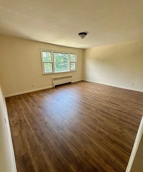 18 Tunis Ave #2 — Photo 5