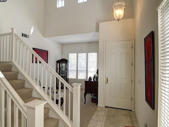2nd image of 6156 Shadow Hill Dr