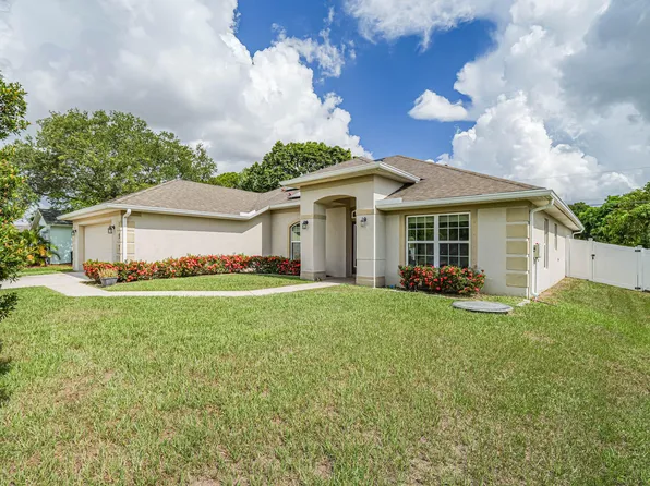 157 SW Twig Avenue, Port St Lucie, FL 34983
