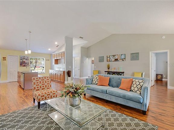 5th image of 2342 Babbitt Ave #4