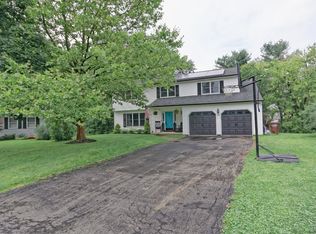 35 Summit Rd, Delmar, NY 12054