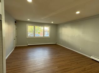 16 W 10th St #1, Bayonne, NJ 07002