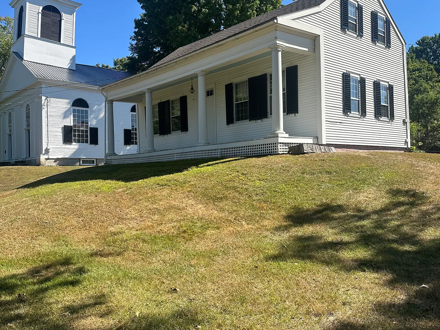 2 bed, 2000 sqft, $2,500 — Photo 1
