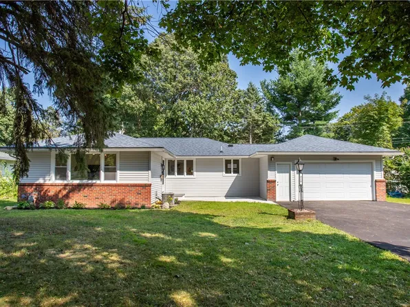 428 Buckman Rd, Rochester, NY 14615