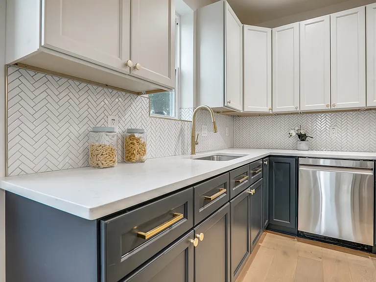 1600 Trinidad Ave NE #A — Photo 5