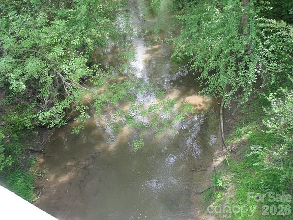 2nd image of Brandon Rd