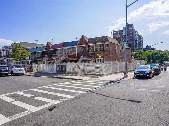 2nd image of 1363 Noble Ave