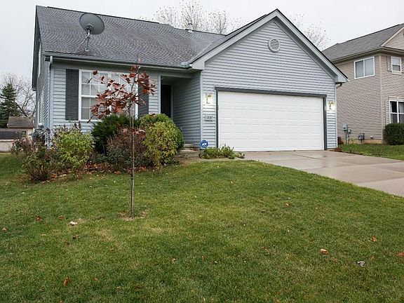 2nd image of 1857 Savannah Ln