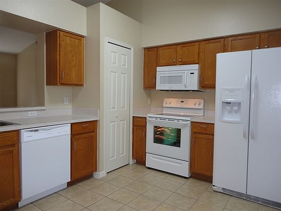 2nd image of 11728 Caruso Dr