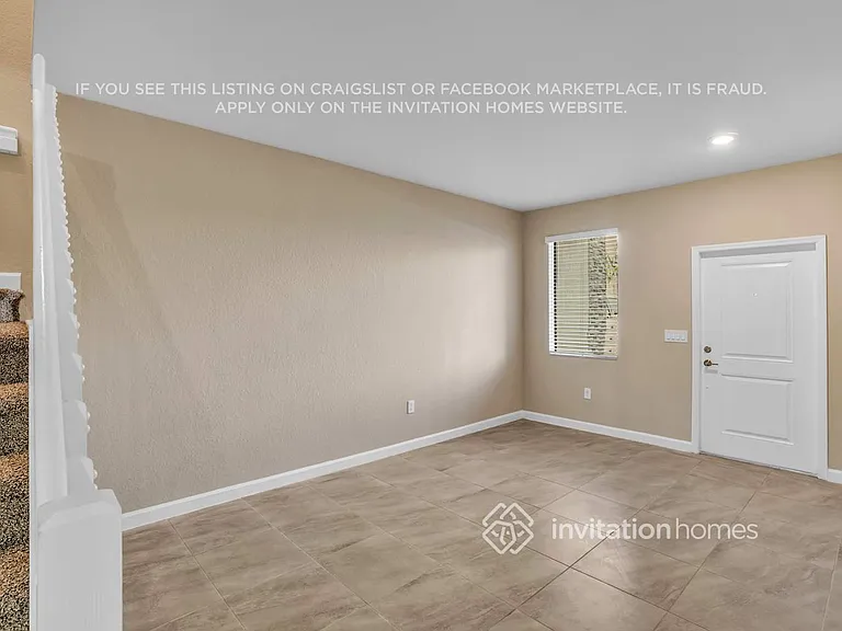 20772 NE 2nd Ct — Photo 2