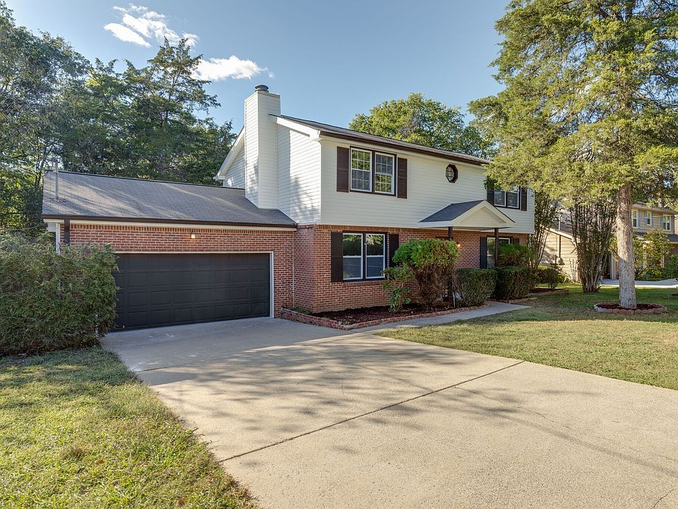 1st image of 693 Lake Terrace Dr