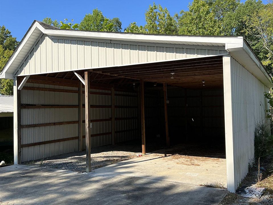 1st image of 107 Beasley Rd #107